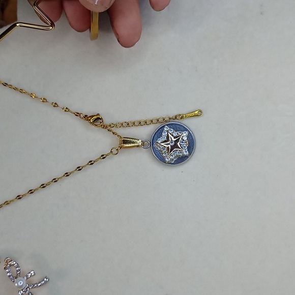 Star & Bow Set - Picture 2 of 7